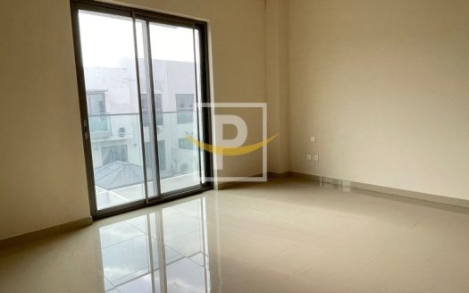 Townhouse in Muwaileh, Sharjah, UAE 3 bedrooms, 213.7m2