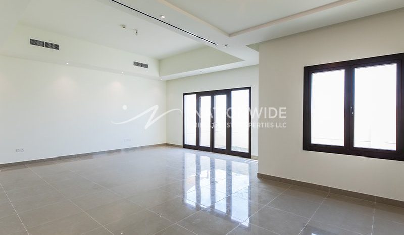 Villa in Abu Dhabi, UAE 3 bedrooms, 199.9m2