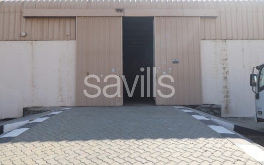 Warehouse in Al Sajaa, Sharjah, UAE 824m2