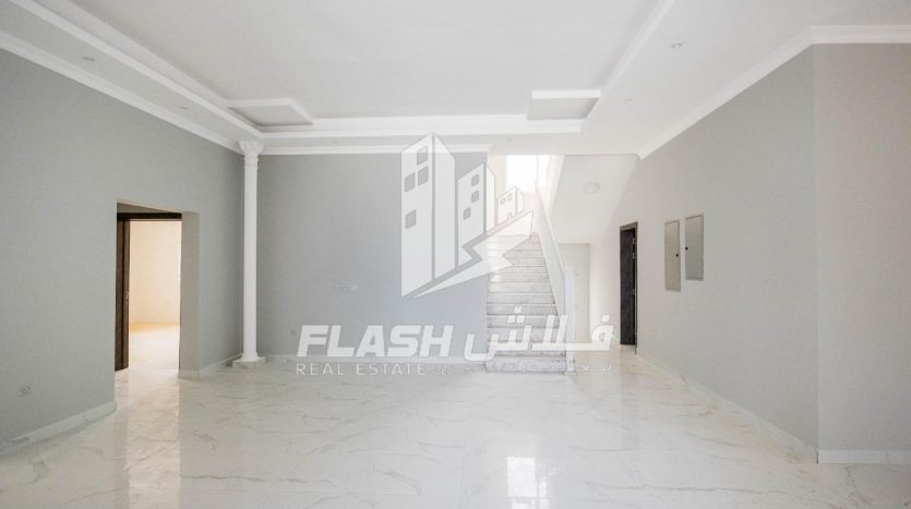 Villa in Al Dhait, Ras Al Khaimah, UAE 5 bedrooms, 1114.8m2