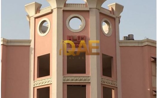 Building in International City, Dubai, UAE 1222.6m2