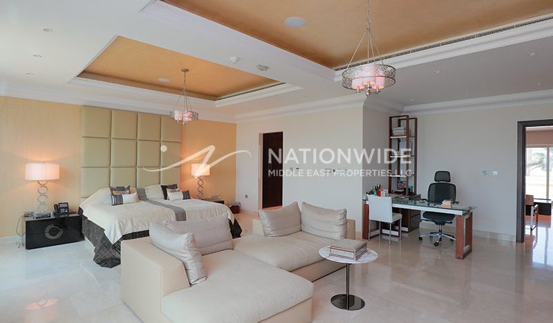 Villa in Marina Village, Abu Dhabi, UAE 5 bedrooms, 599.8m2