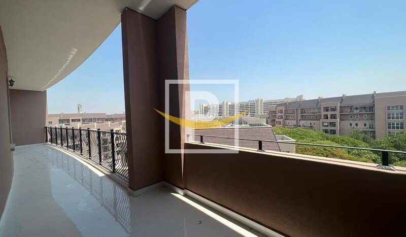 Apartment in Motor City, Dubai, UAE 2 bedrooms, 171.8m2