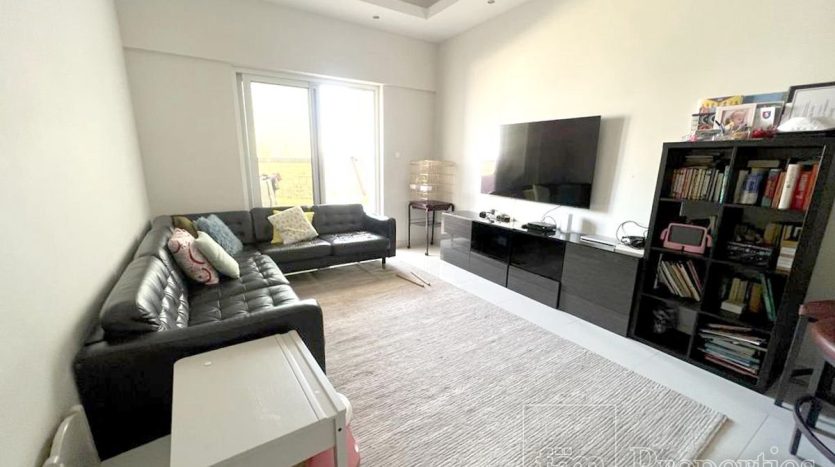 Apartment in Dubai Sports City, Dubai, UAE 2 bedrooms, 109.4m2