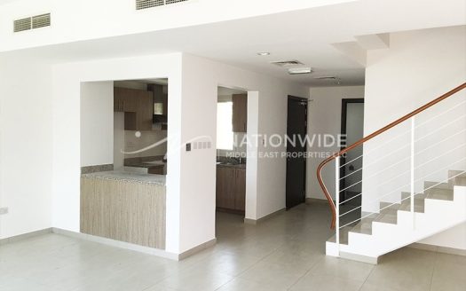 Townhouse in Al Ghadeer, Abu Dhabi, UAE 2 bedrooms, 180.9m2