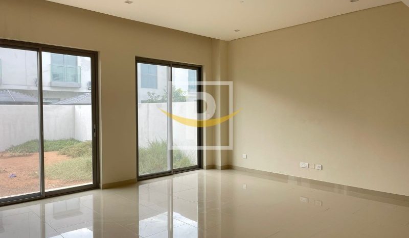 Townhouse in Muwaileh, Sharjah, UAE 3 bedrooms, 223m2