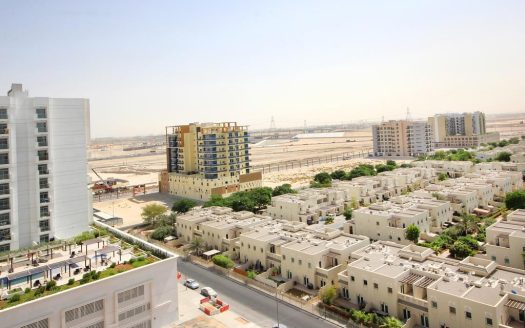 Building in Dubai, UAE 37161m2