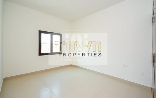 Villa in Al Salam Street, Abu Dhabi, UAE 3 bedrooms, 244.3m2