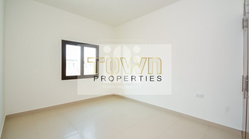 Villa in Al Salam Street, Abu Dhabi, UAE 3 bedrooms, 244.3m2