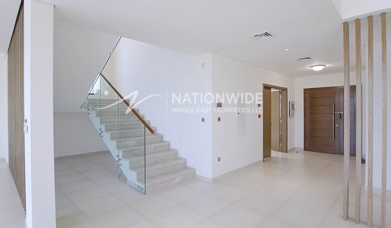 Villa on Yas Island, Abu Dhabi, UAE 4 bedrooms, 600m2