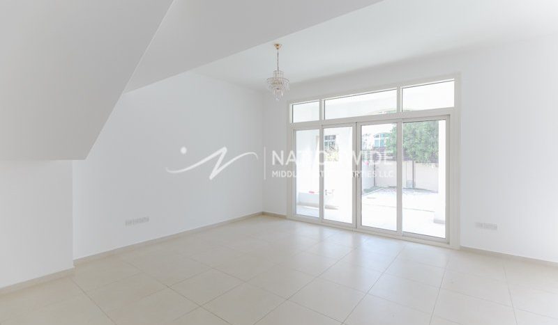 Villa in Al Ghadeer, Abu Dhabi, UAE 3 bedrooms, 226m2