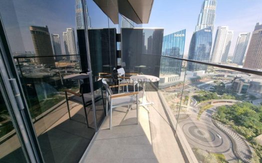 Apartment in Downtown Dubai (Downtown Burj Dubai), Dubai, UAE 3 bedrooms, 156.1m2