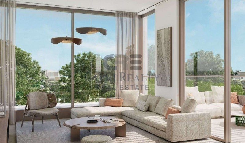 Villa in Dubai Land, Dubai, UAE 3 bedrooms, 283.2m2