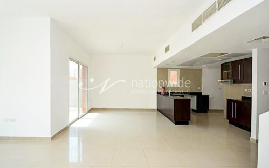 Villa in Abu Dhabi, UAE 4 bedrooms, 265.3m2