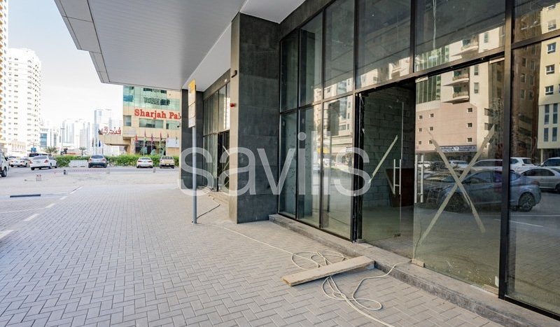 Shop in Al Taawoun, Sharjah, UAE 145.5m2