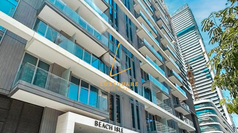 Apartment in Dubai Harbour, Dubai, UAE 2 bedrooms, 107.9m2