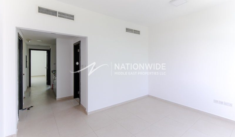 Villa in Al Ghadeer, Abu Dhabi, UAE 3 bedrooms, 226.2m2