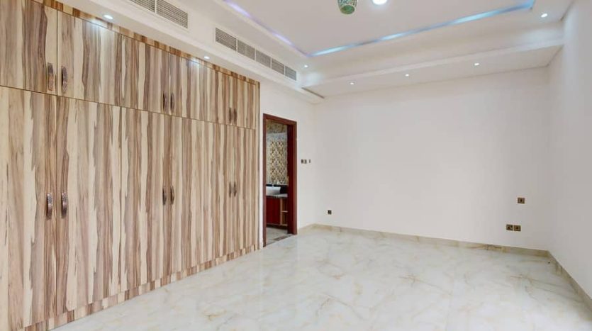 Villa in The Villa, Dubai, UAE 6 bedrooms, 527.78m2