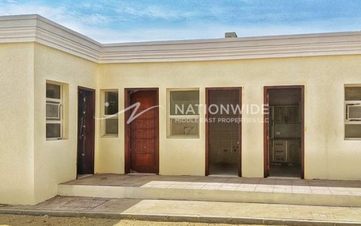 Commercial villa in Mohamed Bin Zayed City, Abu Dhabi, UAE 6 bedrooms, 696.8m2