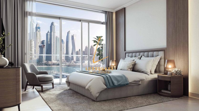 Apartment in Dubai Harbour, Dubai, UAE 4 bedrooms, 239.7m2