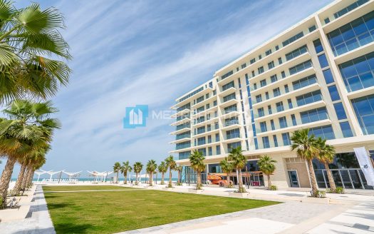 Apartment on Saadiyat Island, Abu Dhabi, UAE 3 bedrooms, 290.7m2