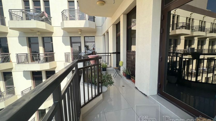 Apartment in Arjan, Dubai, UAE 1 bedroom, 75.3m2