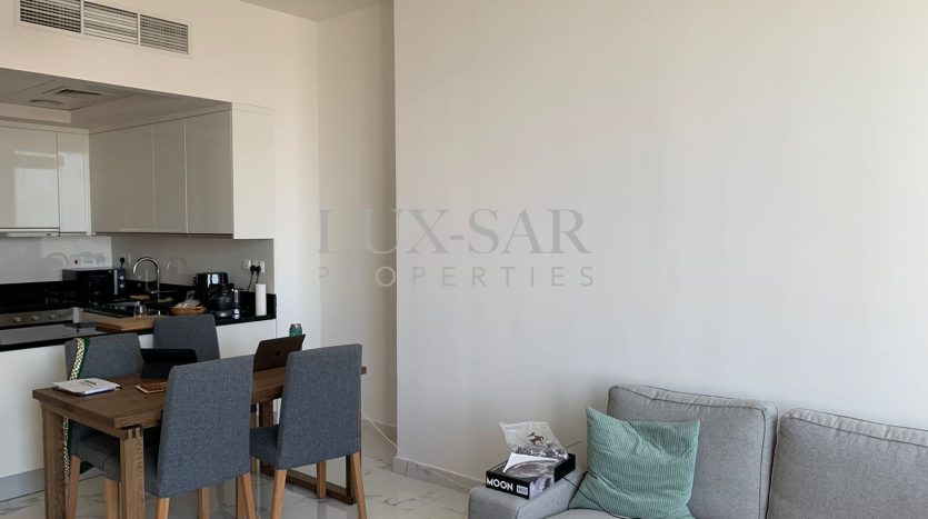 Apartment in Business Bay, Dubai, UAE 2 bedrooms, 127m2