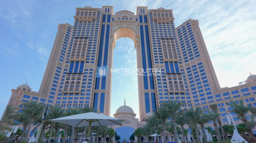 Apartment in Marina, Abu Dhabi, UAE 1 bedroom, 91.8m2