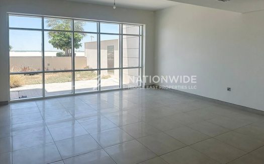 Townhouse in Al Raha Beach, Abu Dhabi, UAE 2 bedrooms, 212.4m2