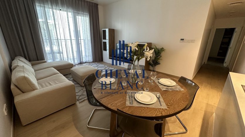 Apartment in Jumeirah, Dubai, UAE 2 bedrooms, 111.8m2