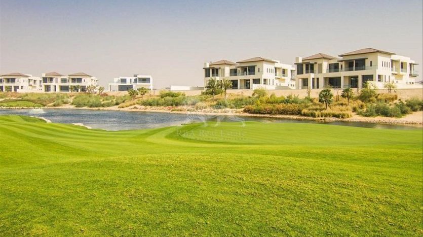 Land plot in Dubai Hills Estate, UAE 1068.38m2