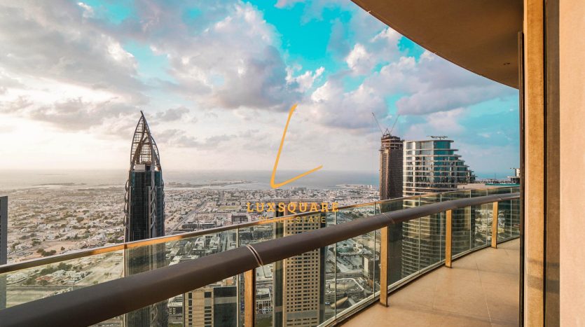 Apartment in Downtown Dubai (Downtown Burj Dubai), Dubai, UAE 2 bedrooms, 136.3m2