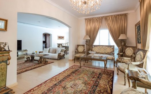 Villa in Meadows, Dubai, UAE 5 bedrooms, 540m2