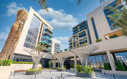 Townhouse on Saadiyat Island, Abu Dhabi, UAE 3 bedrooms, 324.8m2