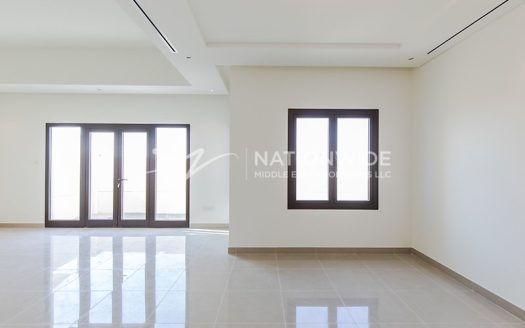 Villa in Abu Dhabi, UAE 3 bedrooms, 209m2