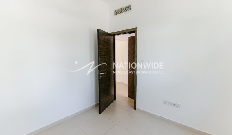 Villa in Al Ghadeer, Abu Dhabi, UAE 3 bedrooms, 226.2m2