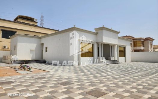 Villa in Al Dhait, Ras Al Khaimah, UAE 4 bedrooms, 418.1m2