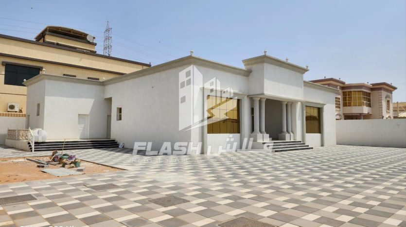 Villa in Al Dhait, Ras Al Khaimah, UAE 4 bedrooms, 418.1m2