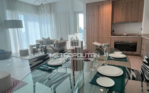 Penthouse in Business Bay, Dubai, UAE 3 bedrooms, 178m2