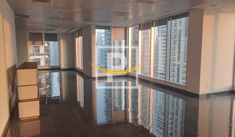 Office in Dubai Marina, UAE 140.7m2