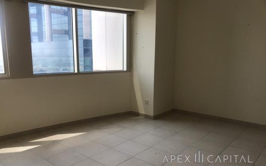 Apartment in Jumeirah Lake Towers, Dubai, UAE 47m2