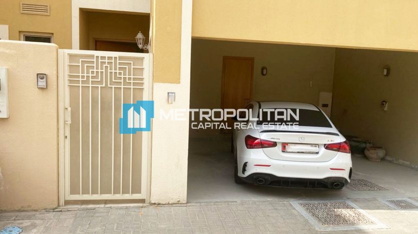 Townhouse in Al Raha Gardens, Abu Dhabi, UAE 3 bedrooms, 250.3m2