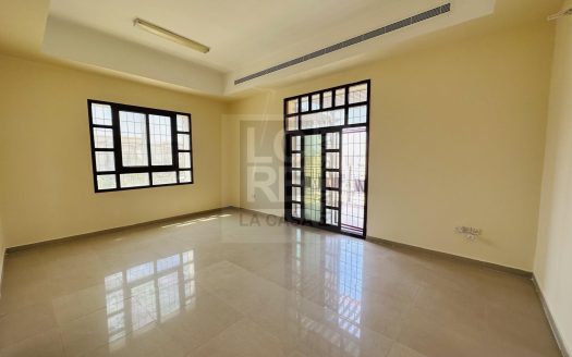 Villa in Khalifa City, Abu Dhabi, UAE 6 bedrooms, 650.3m2