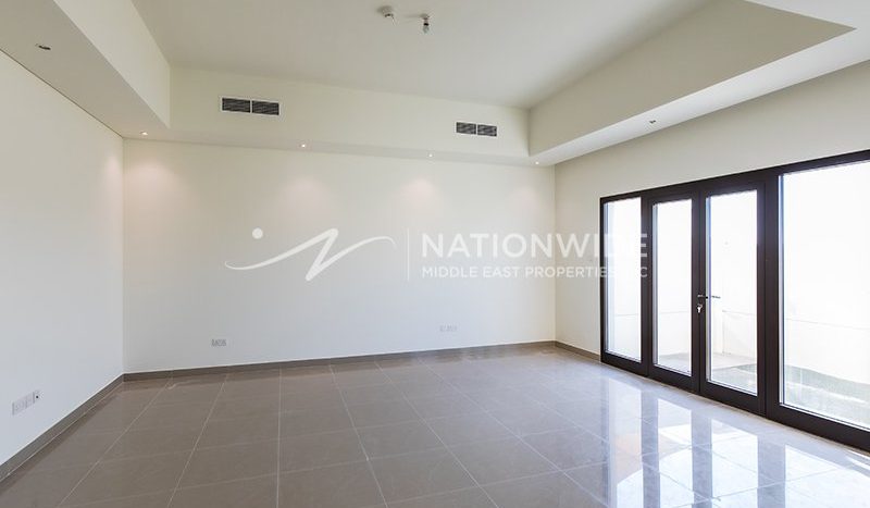 Villa in Abu Dhabi, UAE 3 bedrooms, 209m2