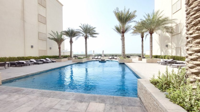 Apartment in EASTERN MANGROVES COMPLEX in Al Salam Street, Abu Dhabi, UAE 2 bedrooms, 185m2