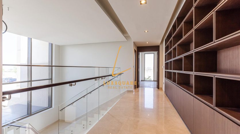 Villa in GOLF PLACE II in Dubai Hills Estate, Dubai, UAE 5 bedrooms, 657.4m2