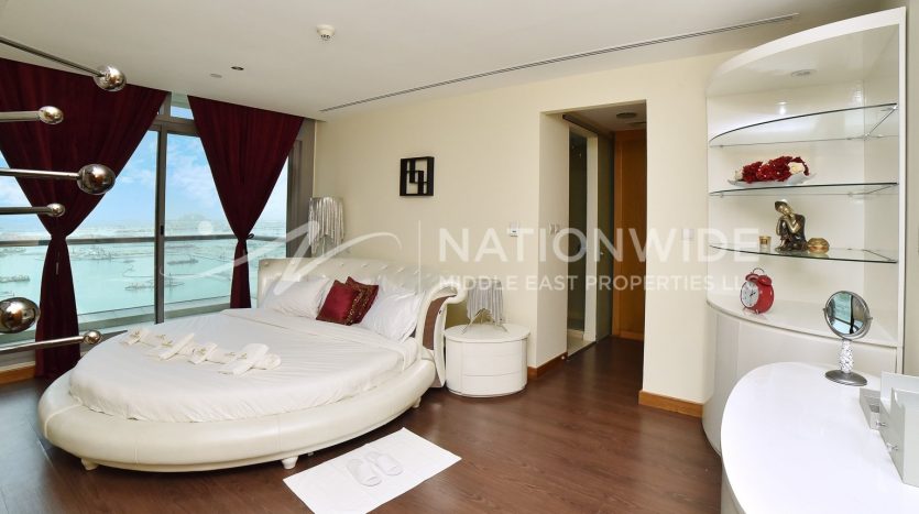 Apartment in Dubai Marina, UAE 3 bedrooms, 162.9m2