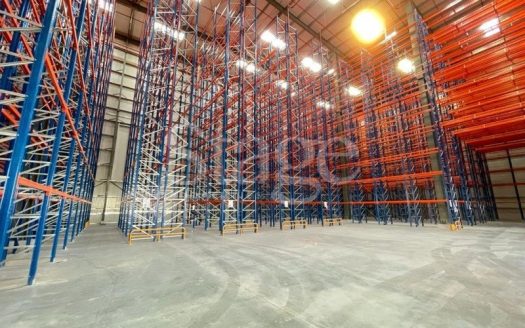 Warehouse in Jabal Ali, Dubai, UAE 3600m2