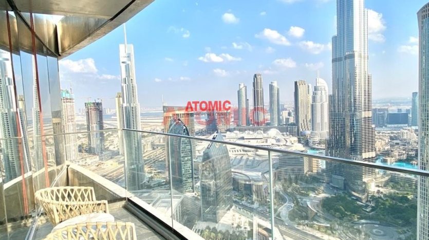 Apartment in Downtown Dubai (Downtown Burj Dubai), UAE 5 bedrooms, 290.7m2