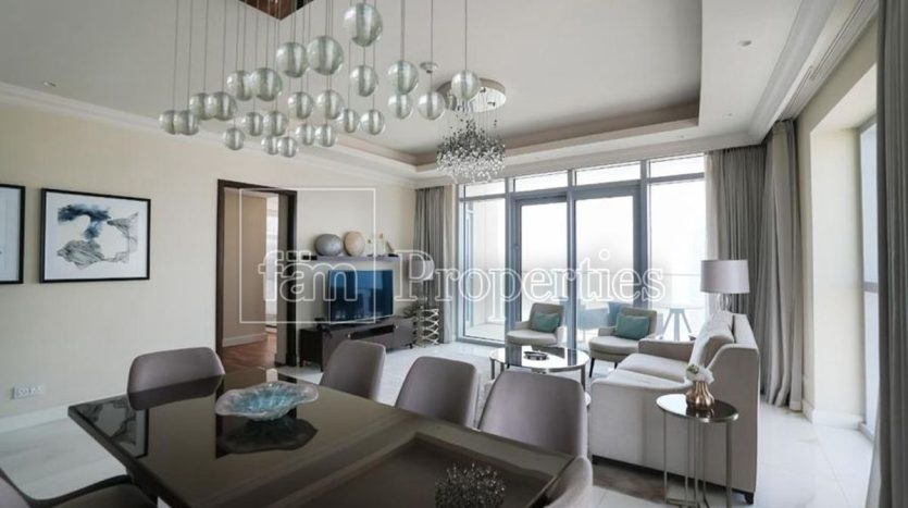 Apartment in Downtown Dubai (Downtown Burj Dubai), UAE 3 bedrooms, 185.2m2